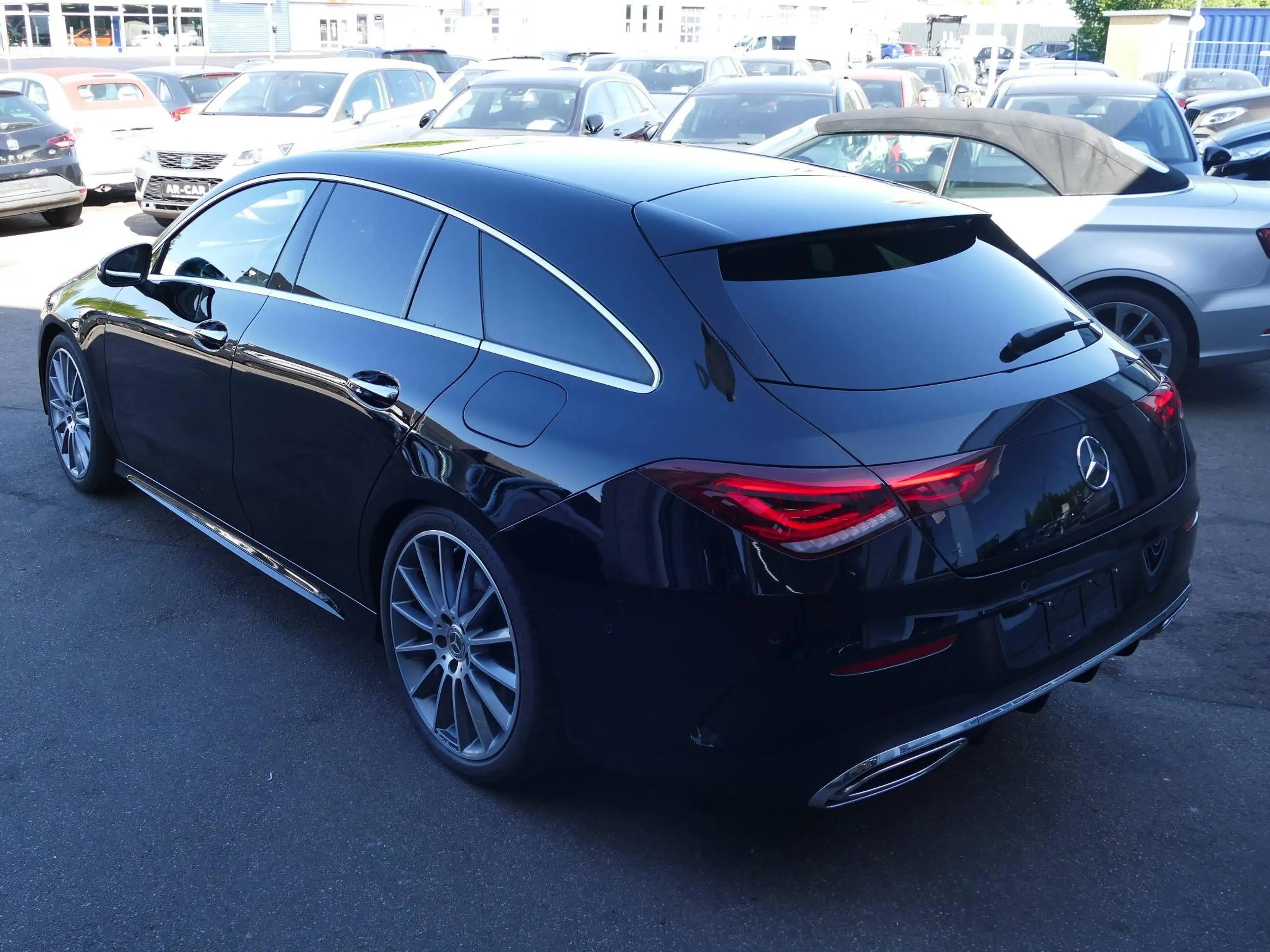 Mercedes-Benz CLA 250 Shooting Brake 7G-DCT LED Navi Einparkhilfe Panora — photo 4