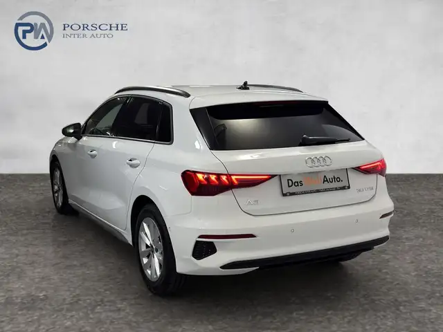 Audi A3 view 4