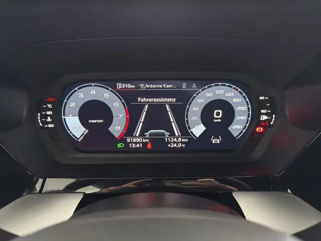 Audi A3 view 9