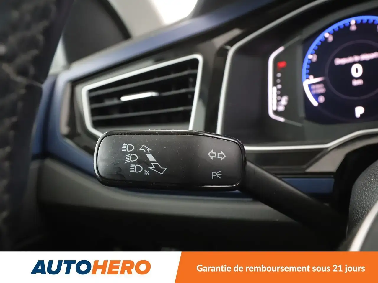 Volkswagen Polo Citadine 5 portes — photo 29