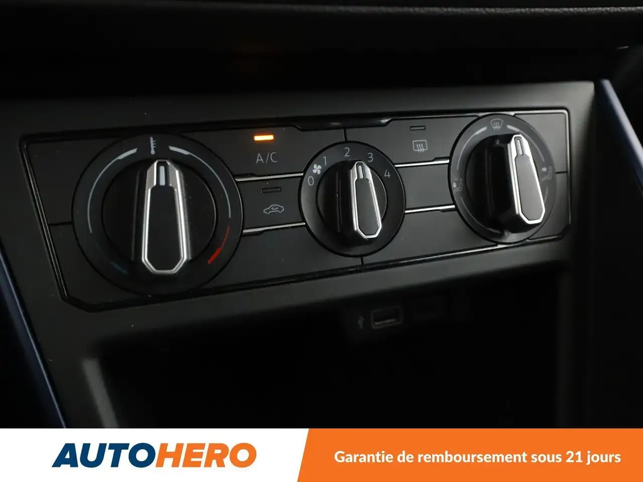 Volkswagen Polo Citadine 5 portes — photo 26