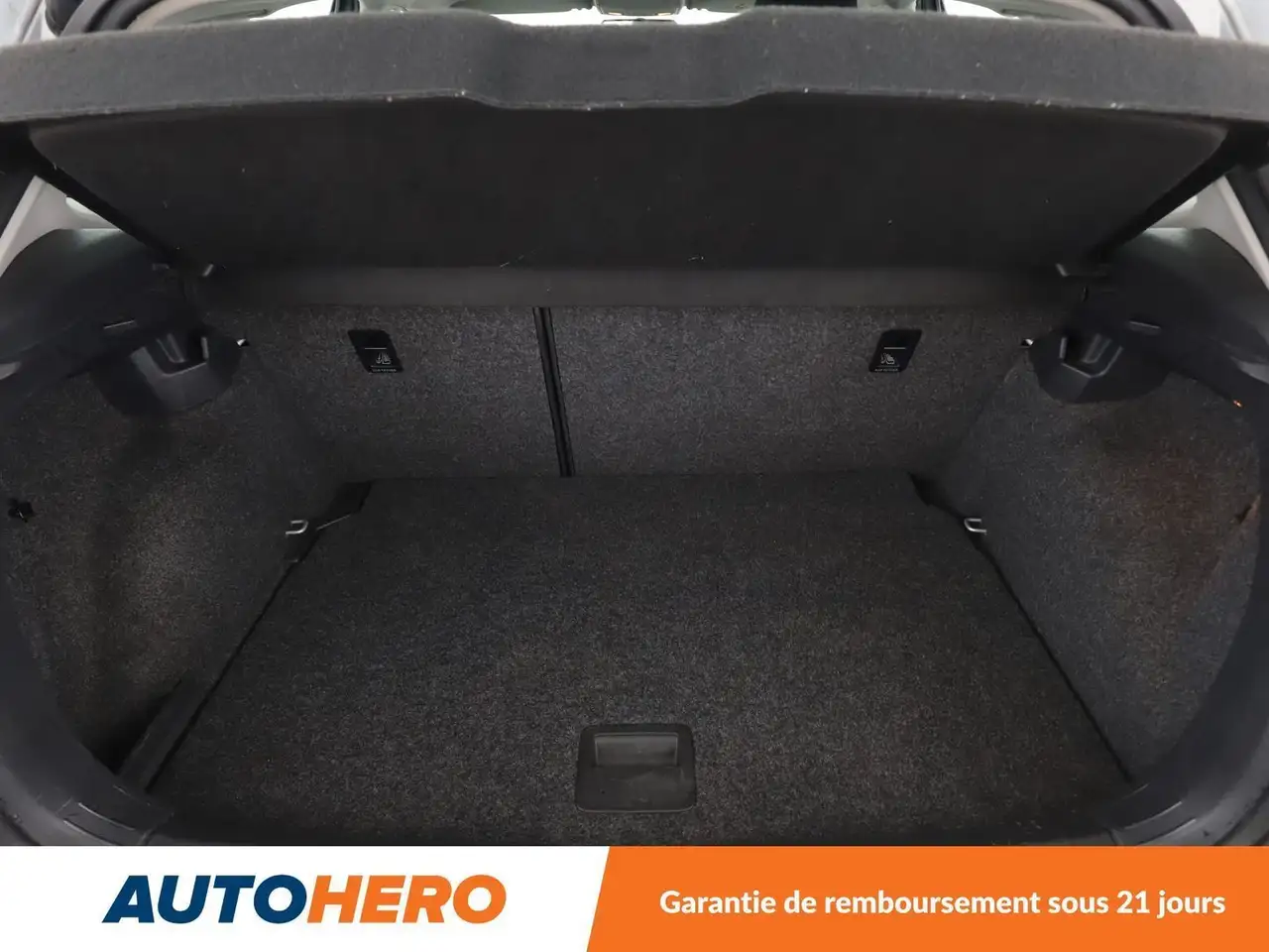 Volkswagen Polo Citadine 5 portes — photo 17