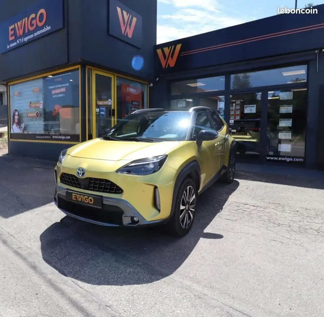 Toyota Yaris Cross 1.5 116H 90 HYBRID FULL-HYBRID 0.8KWH PREMIERE AWD Jaune - 1