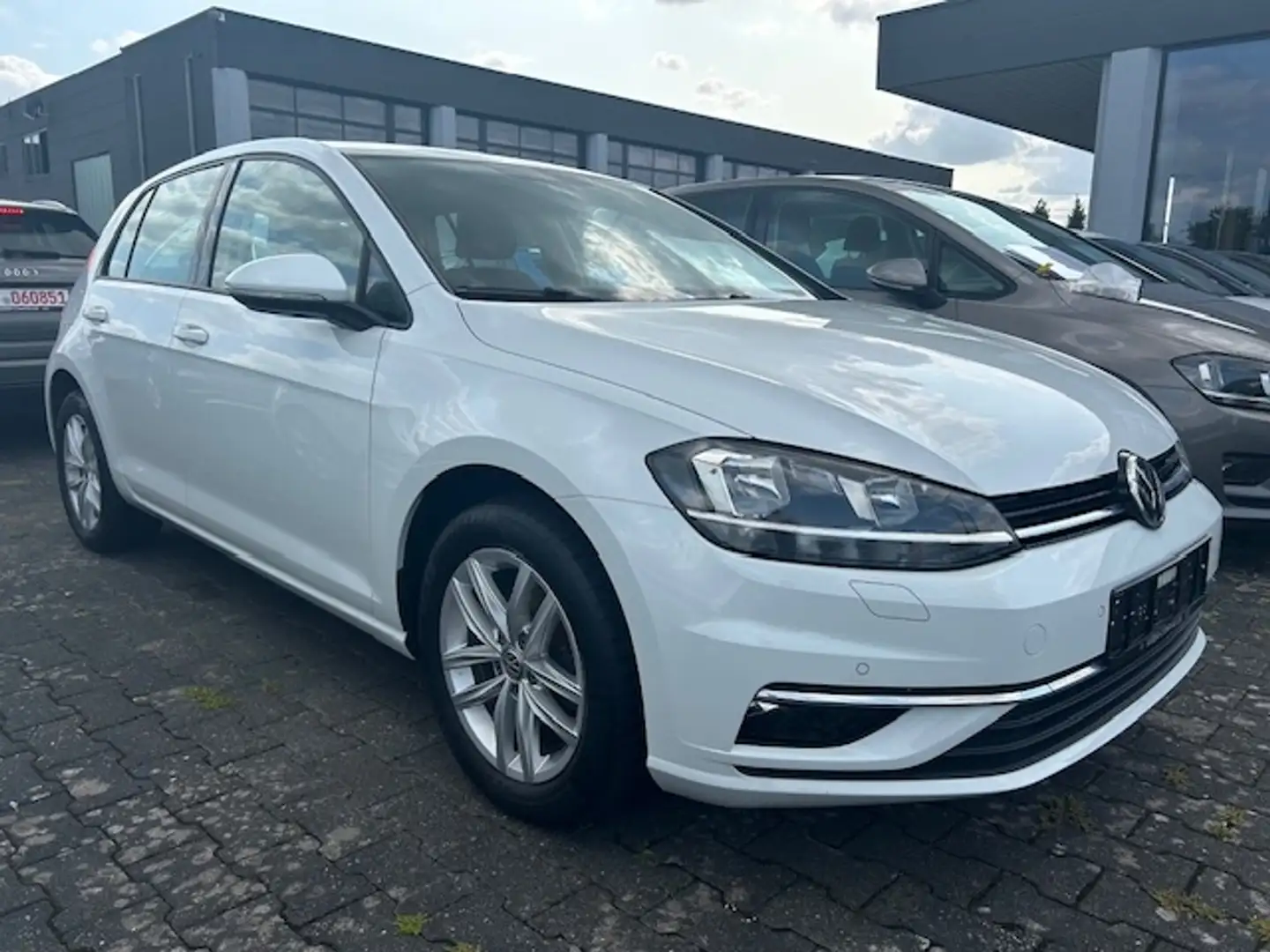 Volkswagen Golf TSI "Comfortline", NP: 26.000 € Weiß - 2