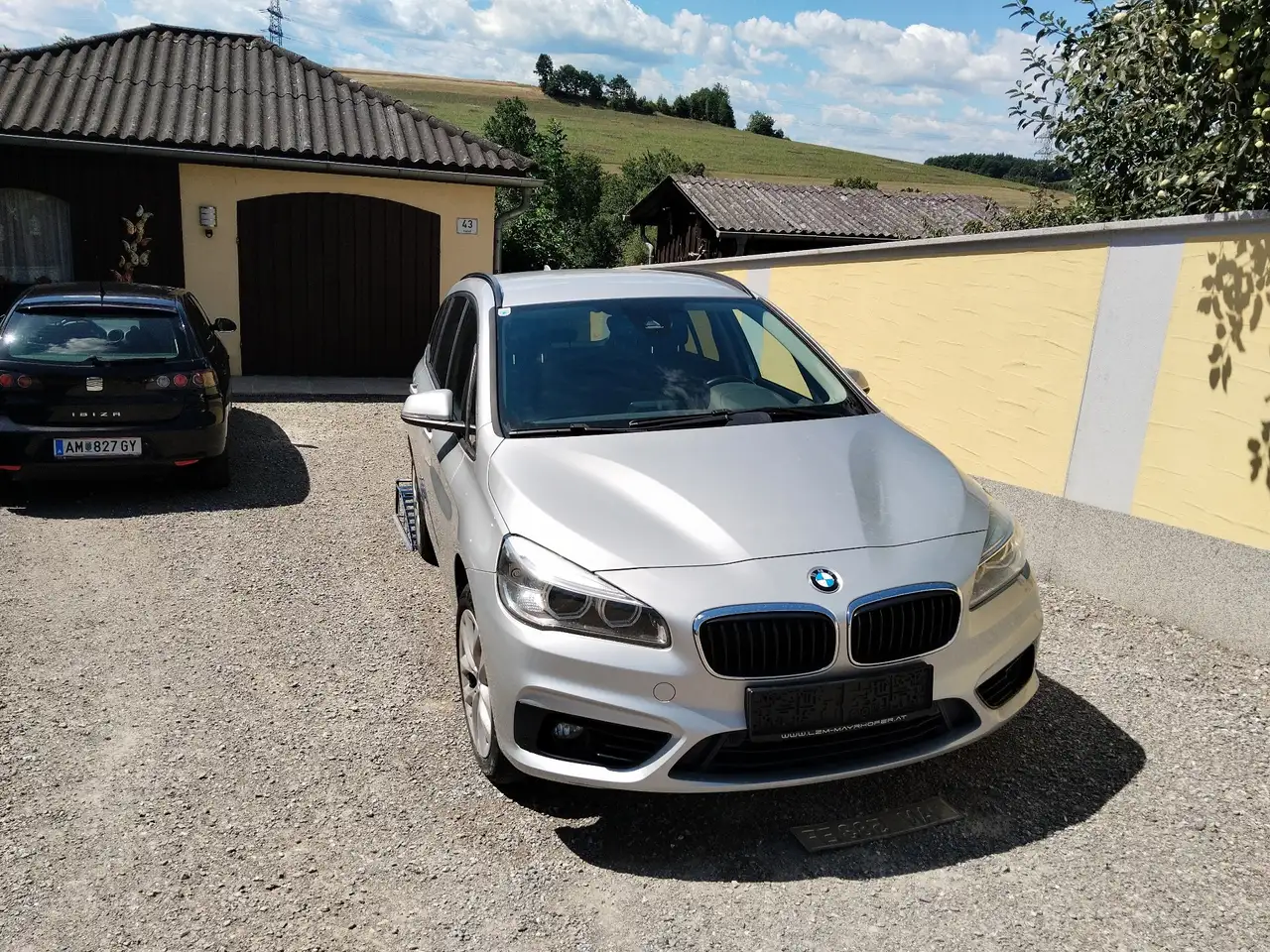 BMW 218