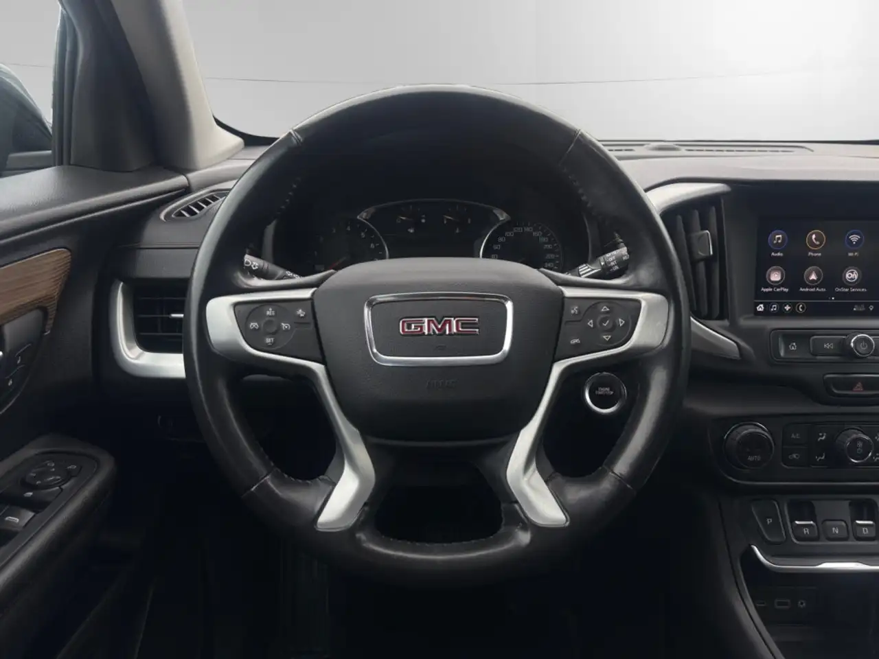 GMC Terrain снимка GMC Terrain