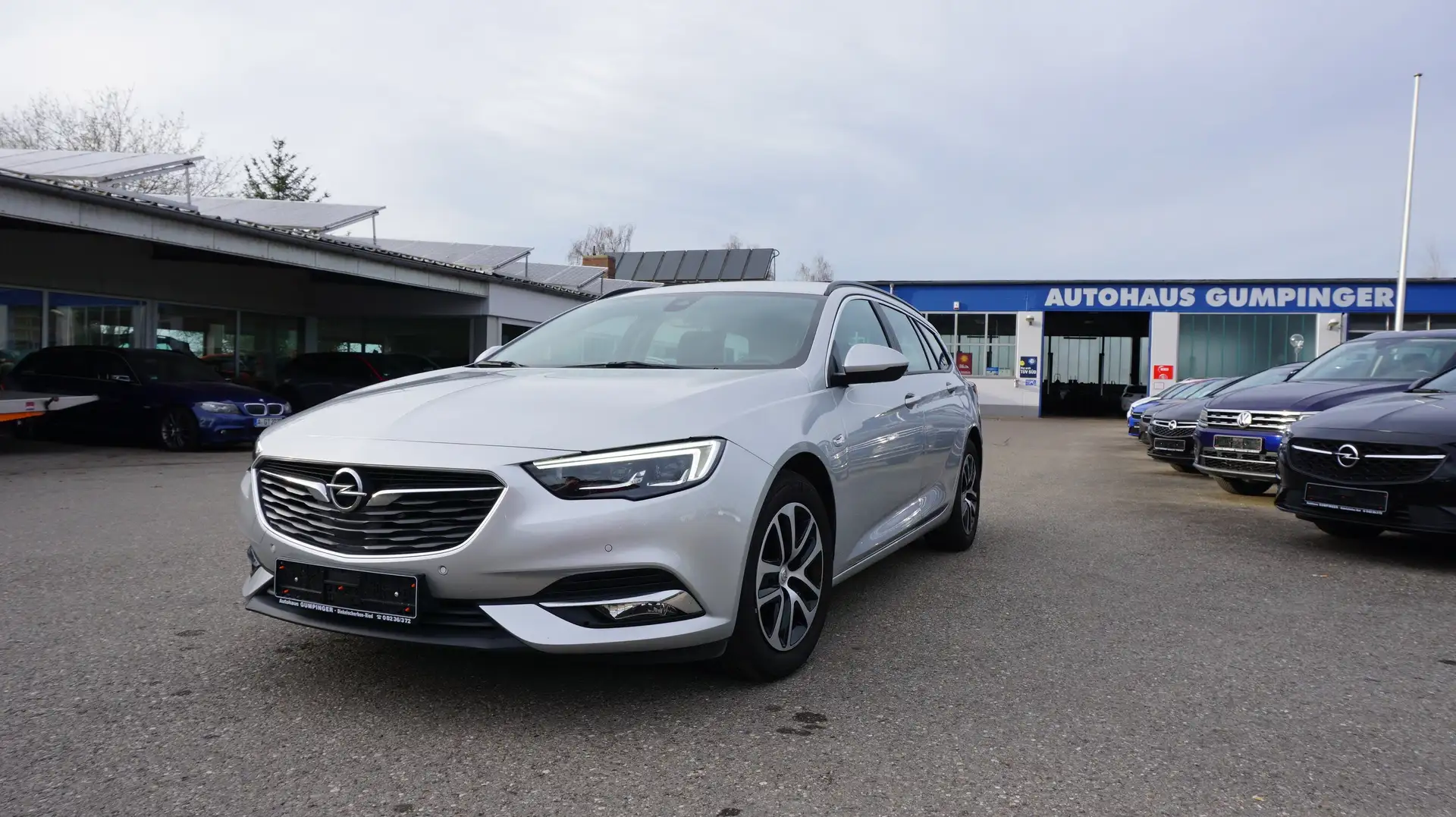 Opel Insignia Sports Tourer 1.5 DI Turbo Business Edition !! LED Zilver - 1