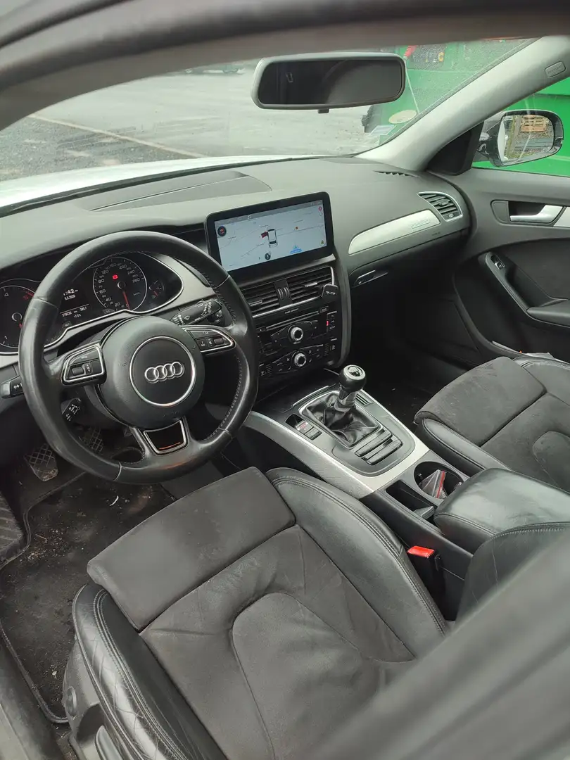 Audi A4 Avant 2.0 TDI 177 Quattro Ambition Luxe - 1