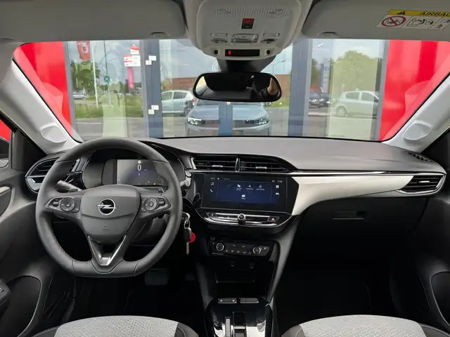 Opel Corsa view 12