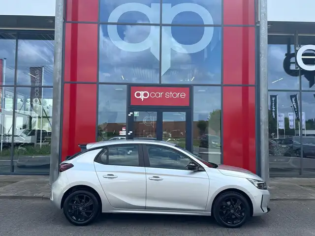Opel Corsa view 5