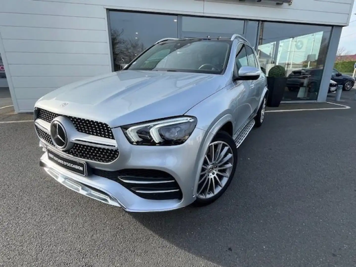 Mercedes-Benz GLE 350 350 de 194+136ch AMG Line 4Matic 9G-Tronic Srebrny - 1