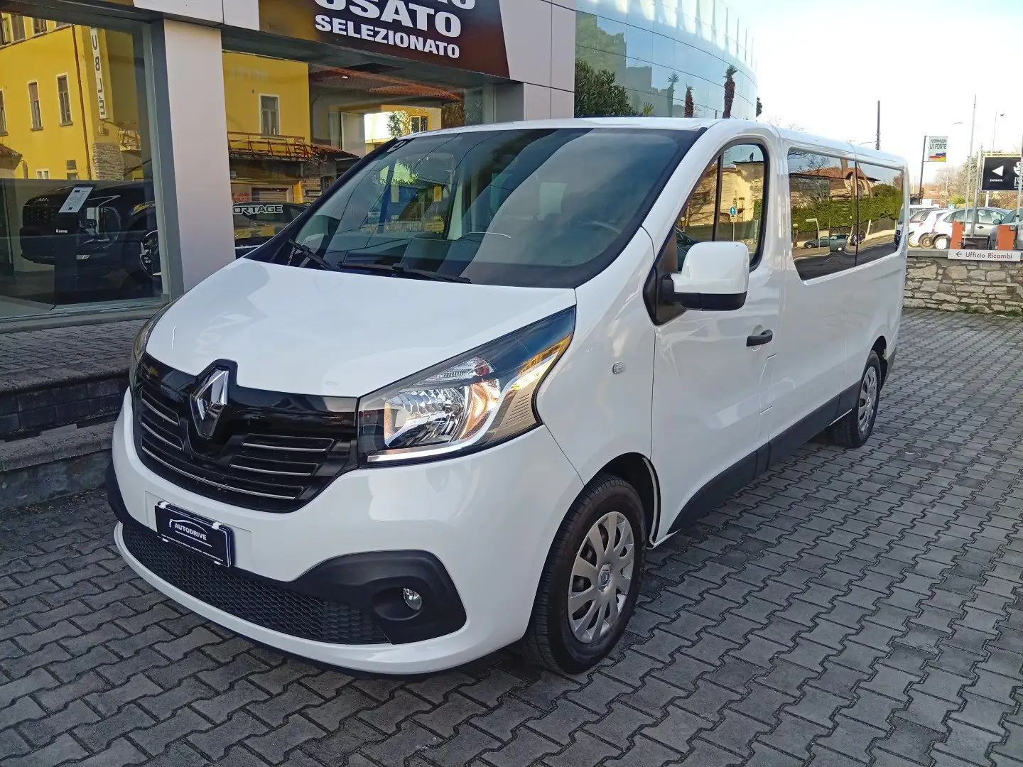 Renault Trafic Trafic T27 1.6 dCi 120CV 9 P0STI PASSO LUNGO Blanc - 2