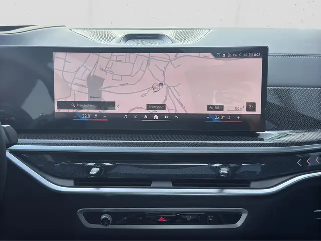 BMW X7 view 13