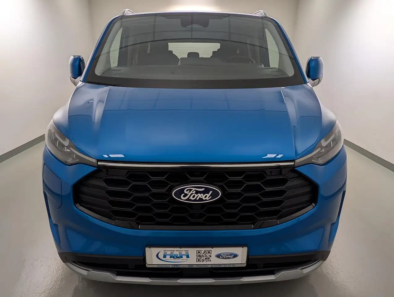Ford Tourneo 2.5 Plug-in-Hybrid L1 Active AHK, миниатюра 6