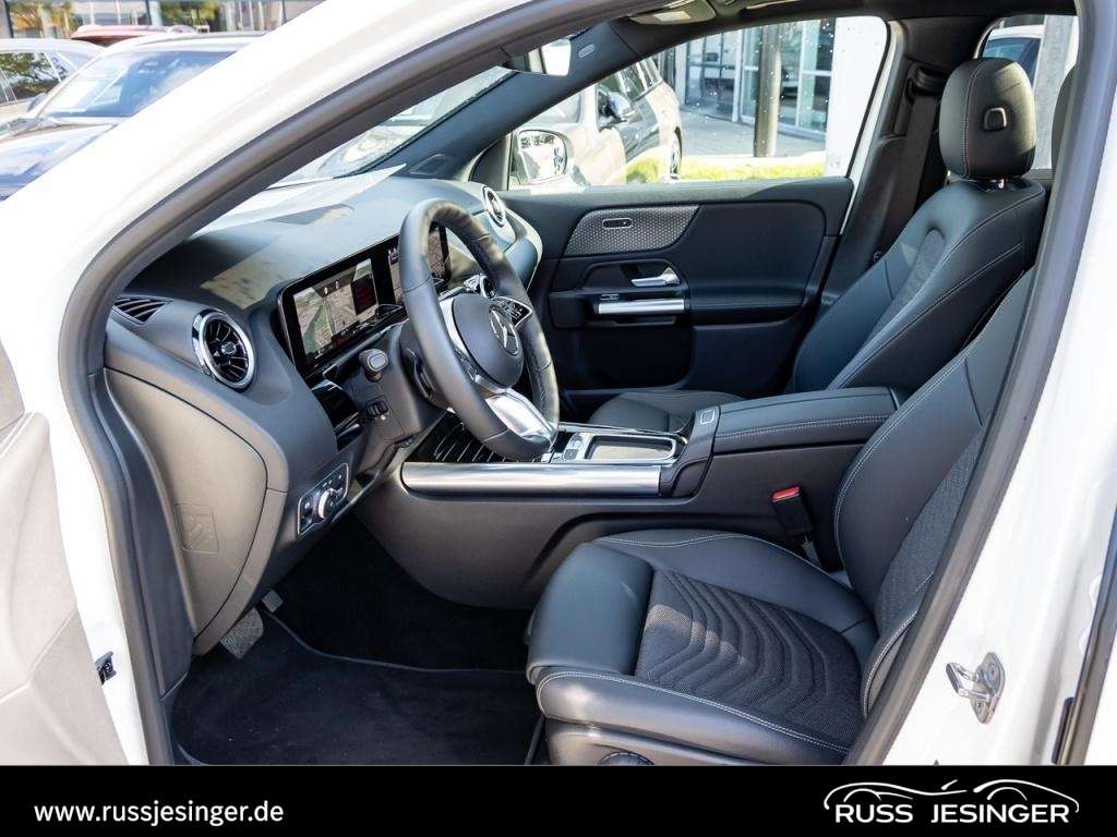 Mercedes-Benz GLA 180