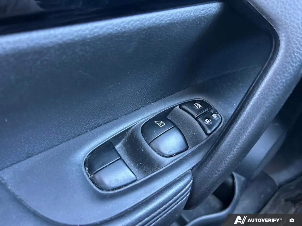 Nissan Qashqai снимка Nissan Qashqai