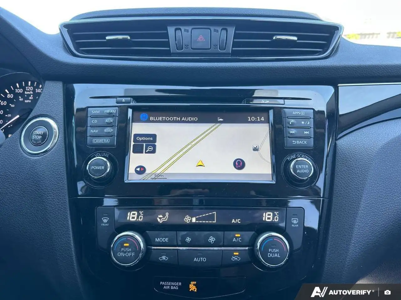 Nissan Qashqai снимка Nissan Qashqai