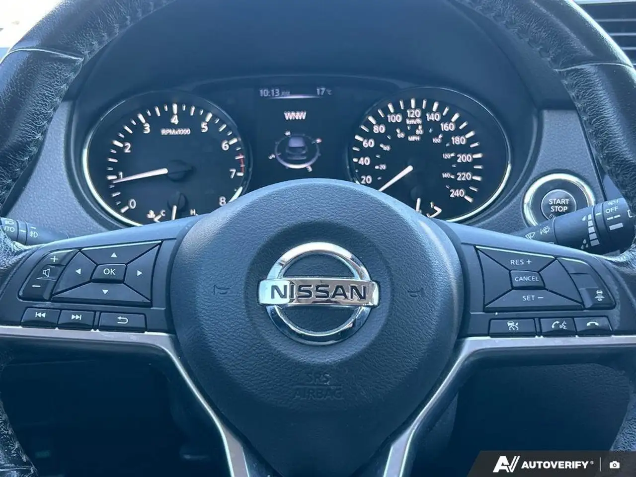 Nissan Qashqai снимка Nissan Qashqai
