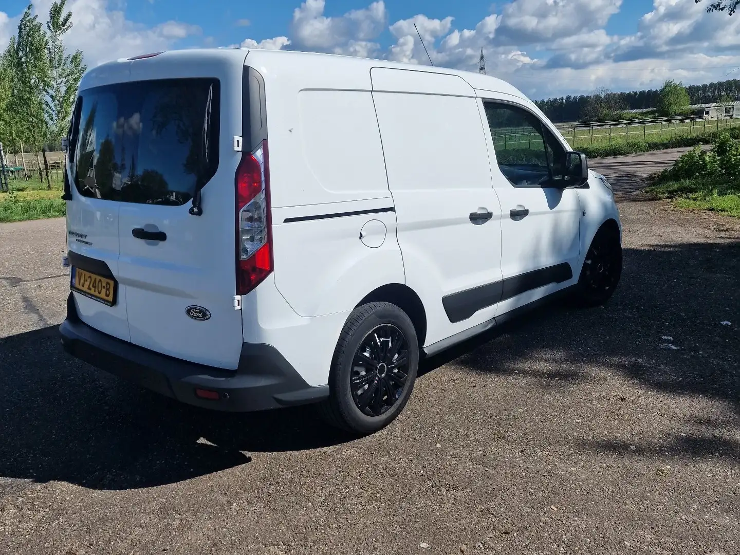 Ford Transit Connect 200 L1 S&S Trend Wit - 2