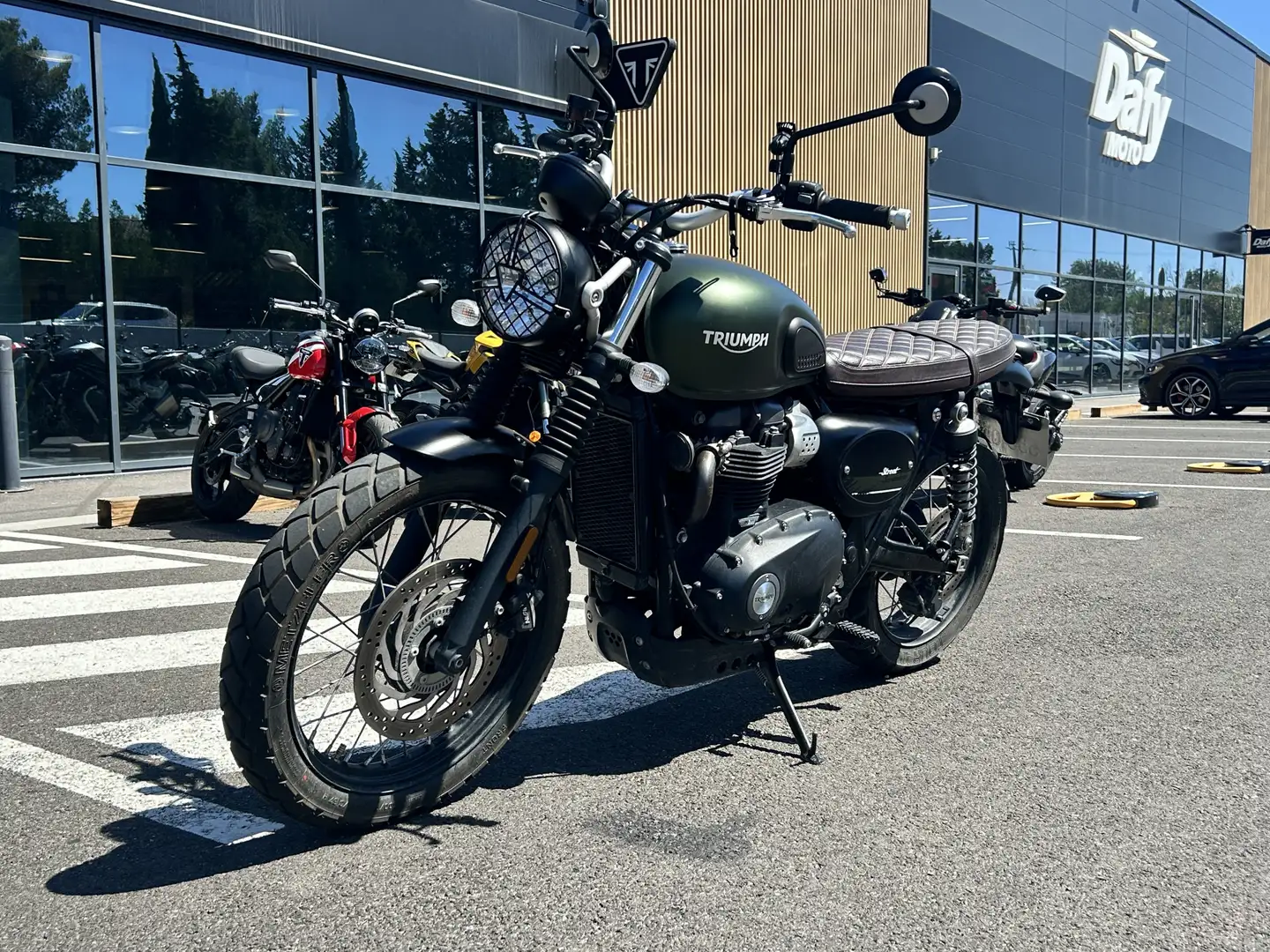 Triumph Street Scrambler - 1