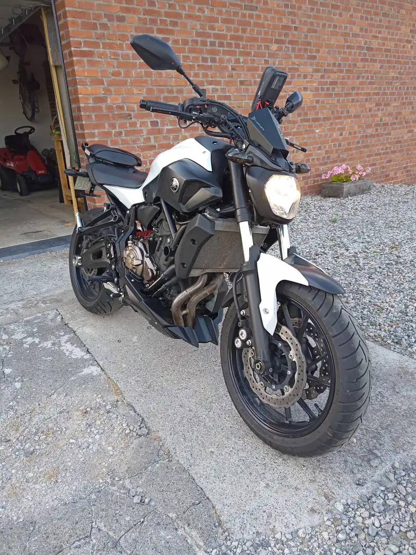 Yamaha MT-07 mt07 2015 Blanc - 1