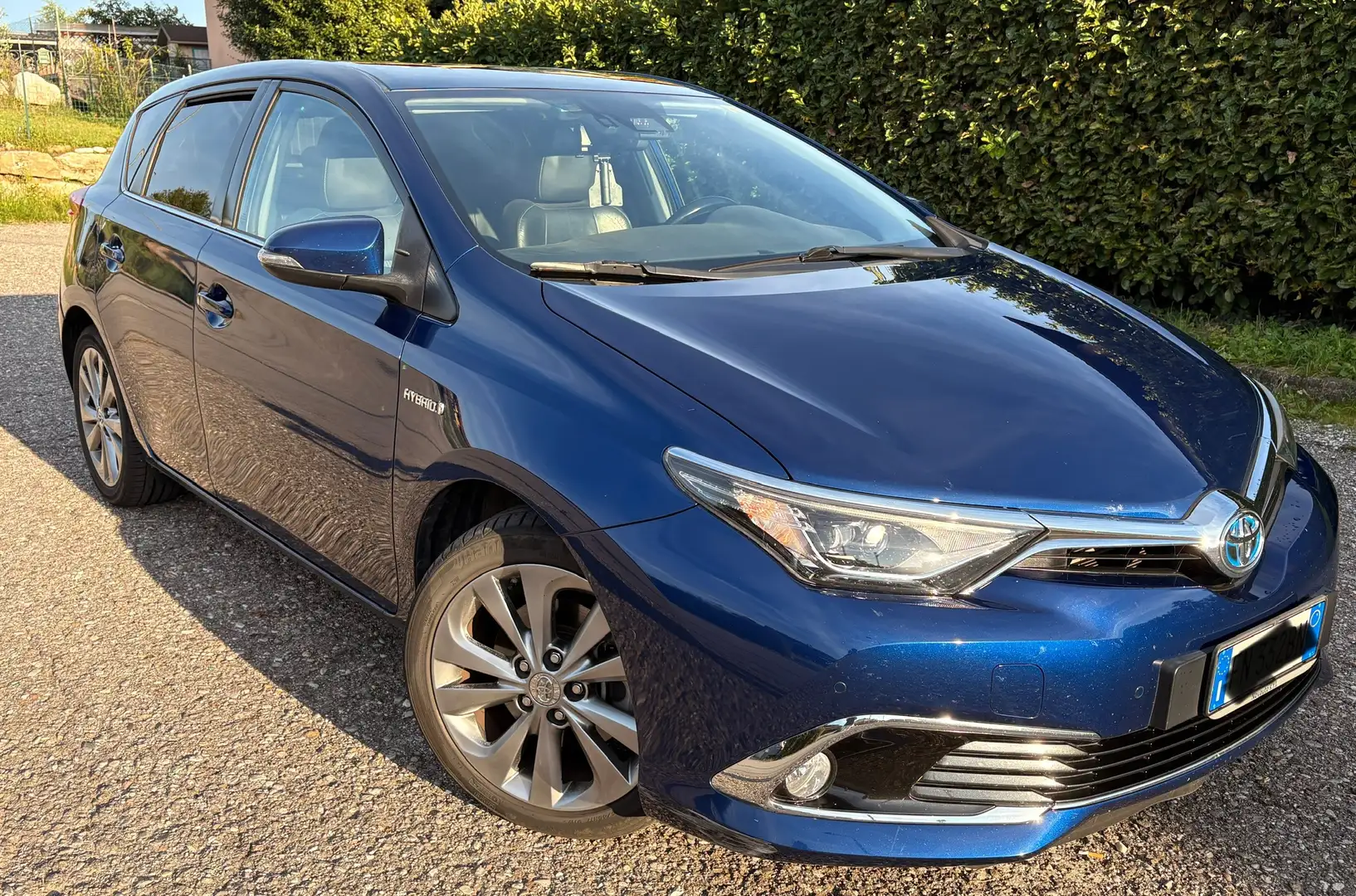 Toyota Auris Auris 1.8h Lounge cvt my17 Blu/Azzurro - 1