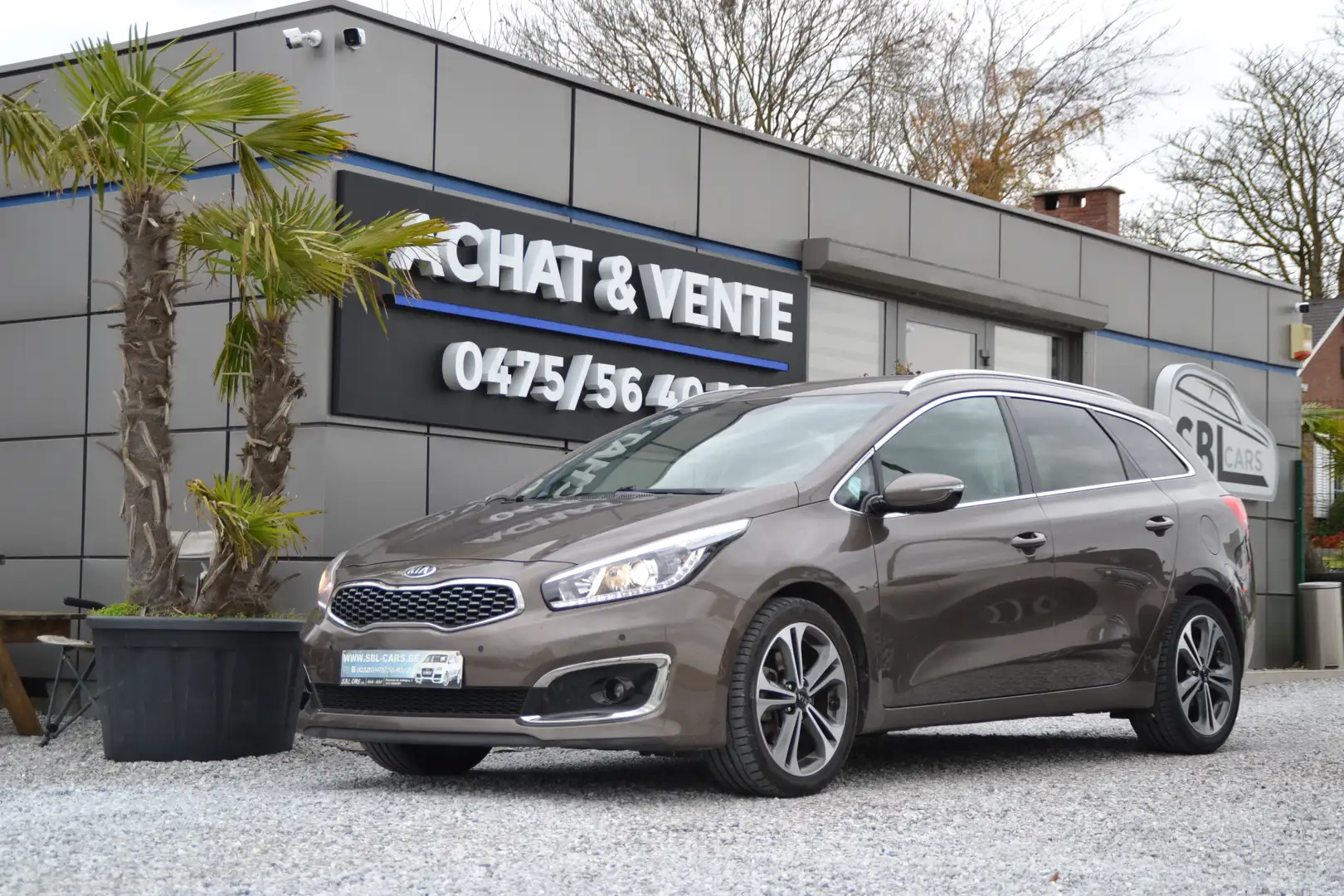 Kia Ceed SW / cee'd SW š¤©š„NEW ARRIVALš¤©š„1.6 CRDi Business Mind Bruin - 1