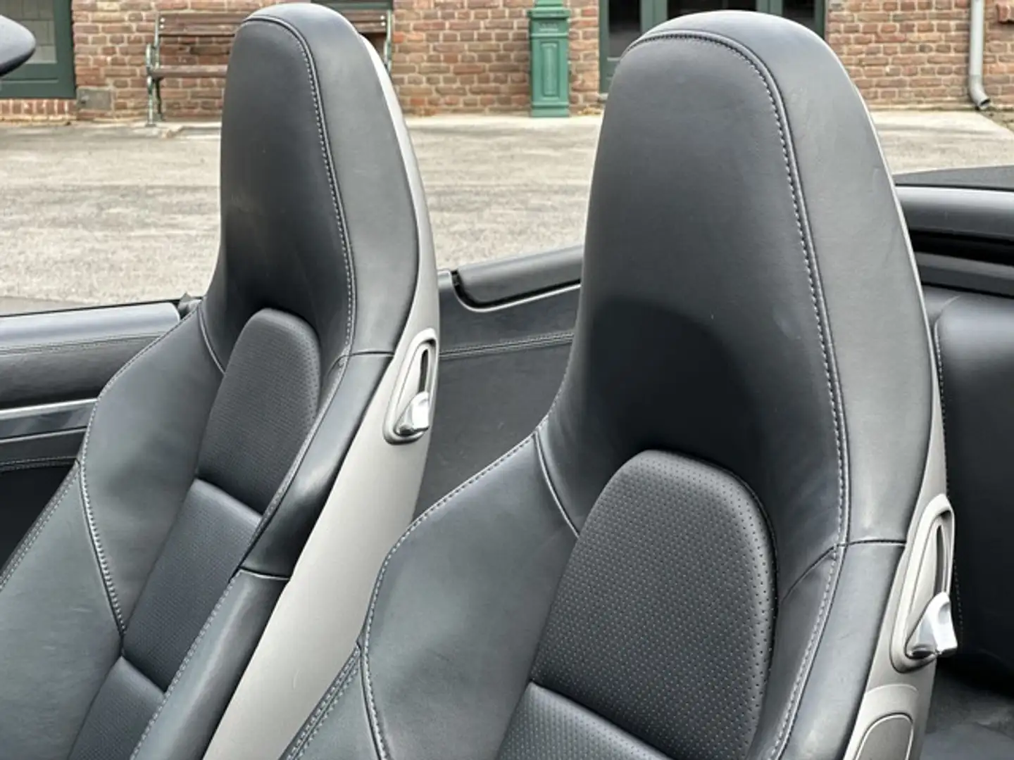 Porsche 991 911 Carrera 4 Cabriolet PDK*SPORTABGAS*BOSE*PASM*K Schwarz - 2