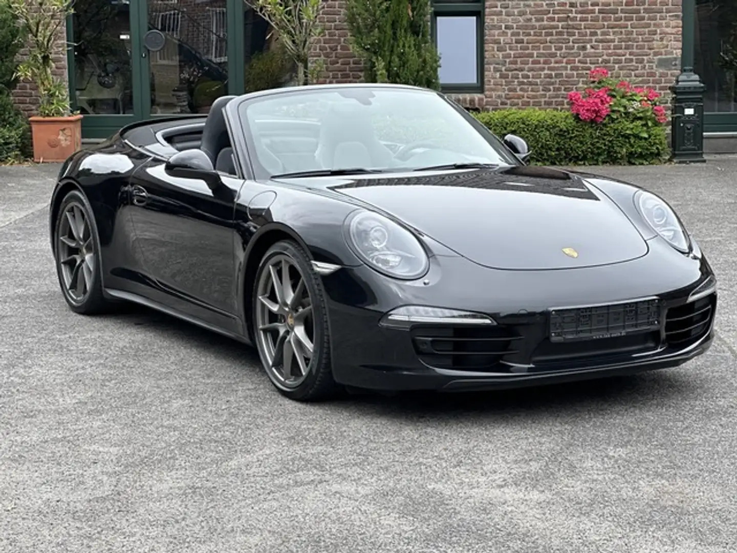 Porsche 991 911 Carrera 4 Cabriolet PDK*SPORTABGAS*BOSE*PASM*K Schwarz - 1