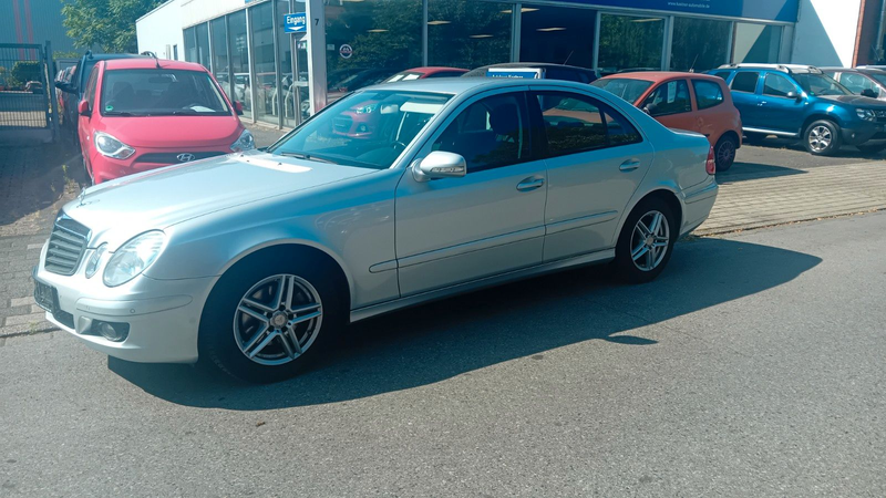 Mercedes-Benz E 200 Kompressor "Klma,SHZG,PDC vo.+hi.,2.Hand" — photo 3