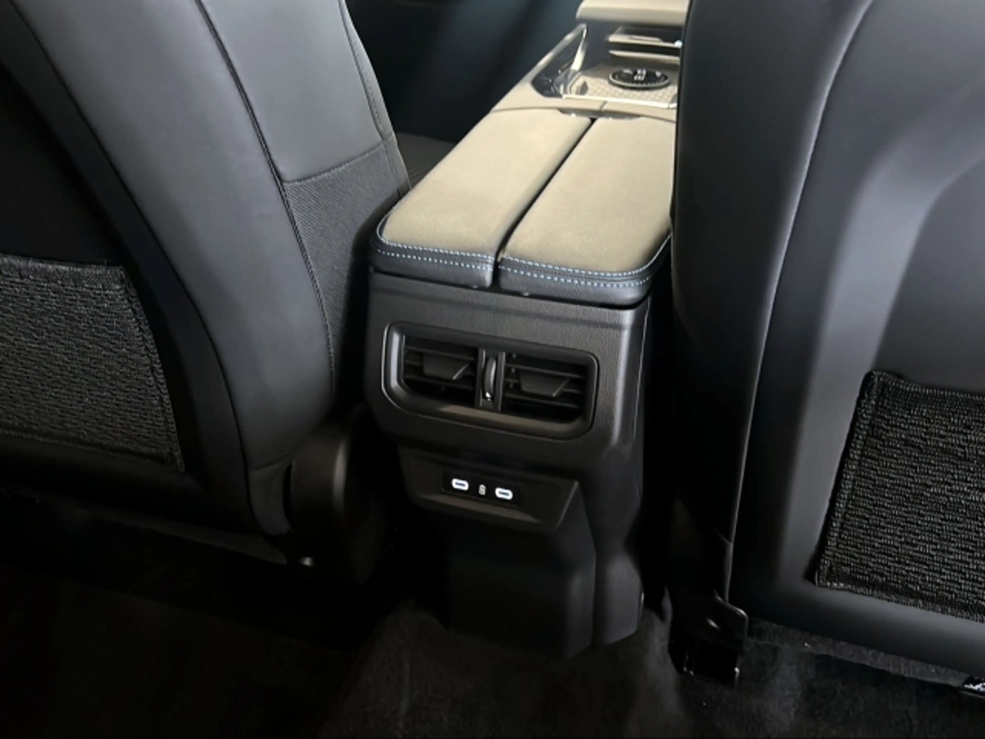 Renault Espace ESPACE Esprit Alpine Full Hybrid E-Tech 200 5-Sit — photo 15