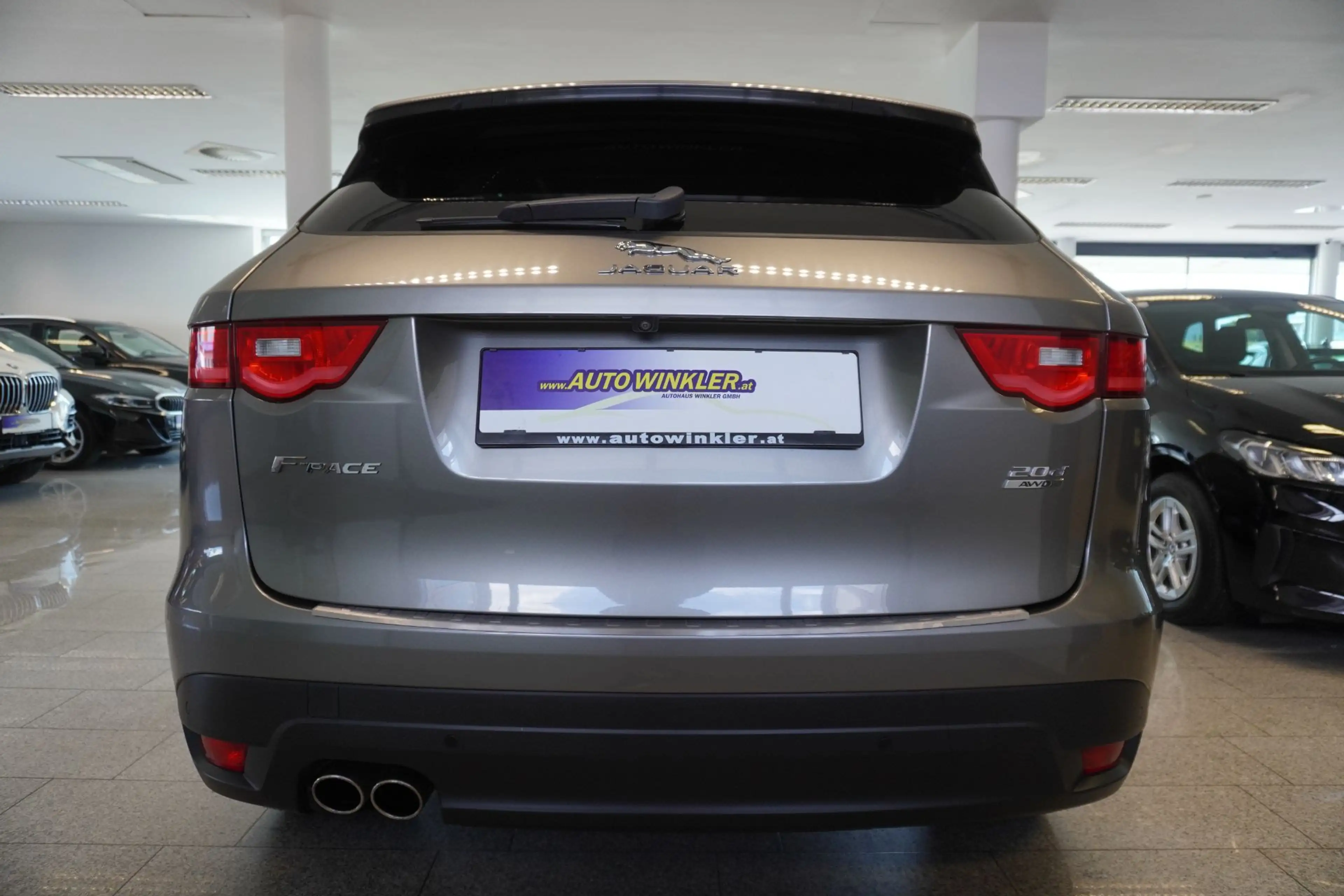 Jaguar F-Pace 20d AWD Prestige Aut Kamera/Panorama — photo 6