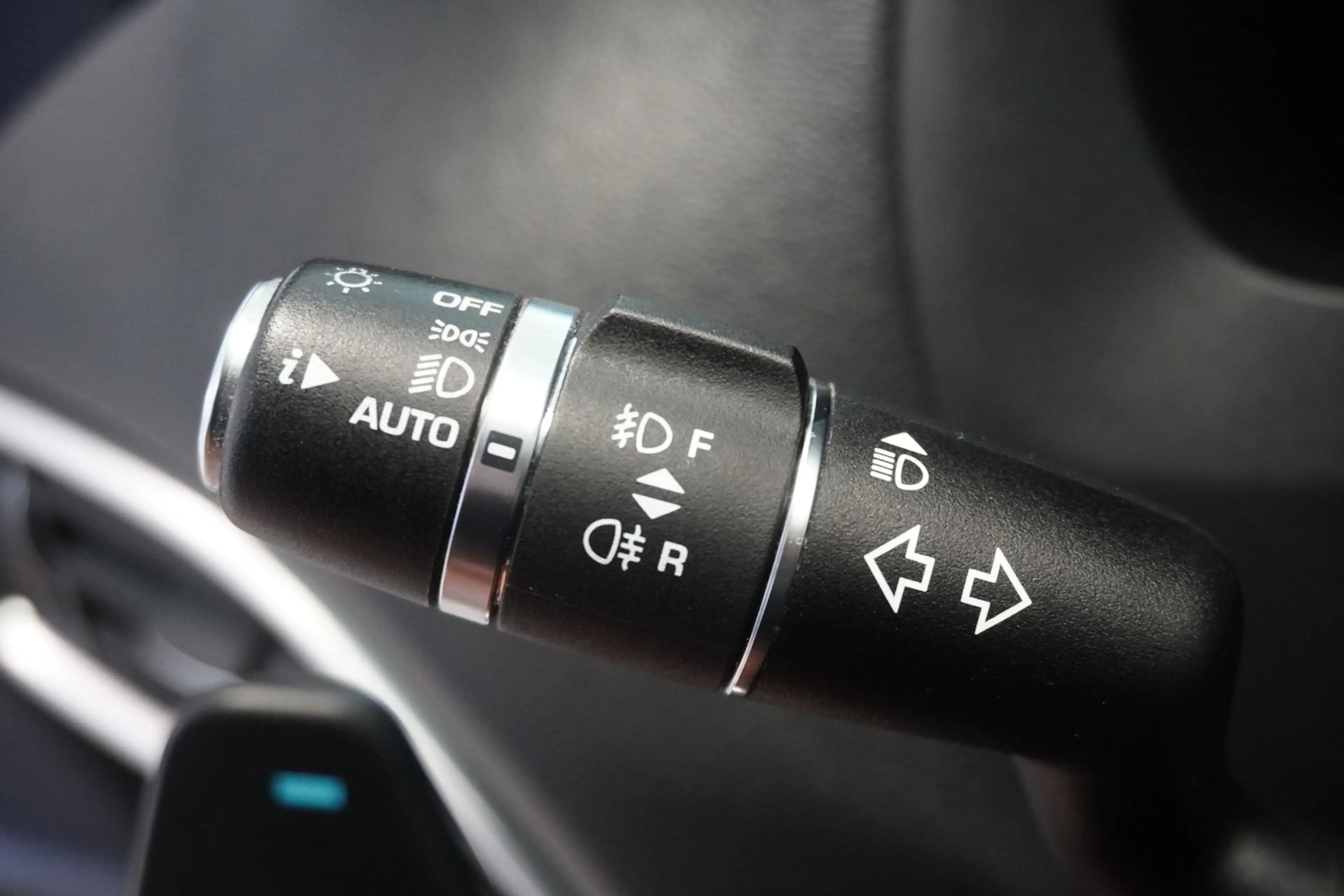 Jaguar F-Pace 20d AWD Prestige Aut Kamera/Panorama — photo 15