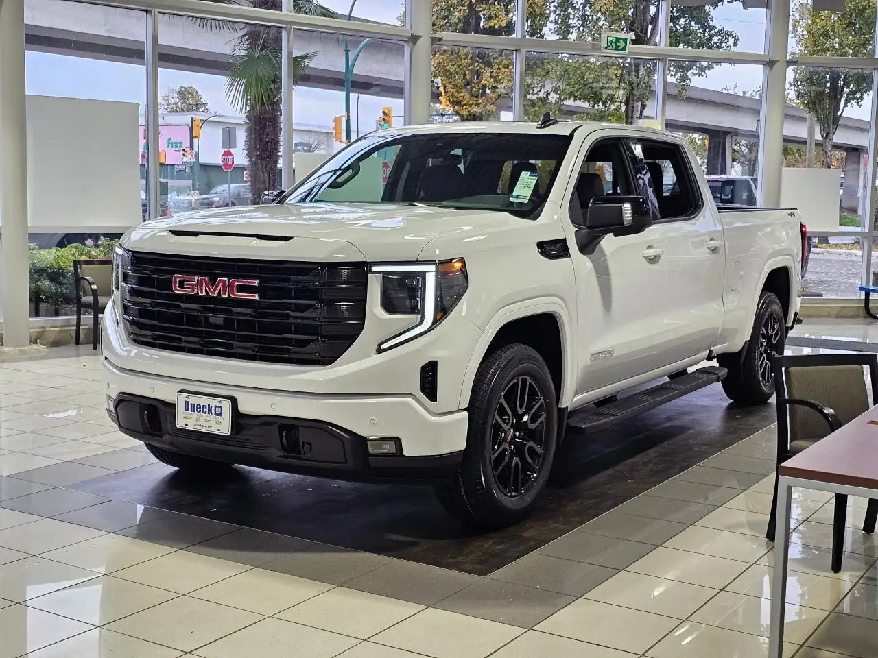 GMC Sierra 1500 снимка GMC Sierra 1500