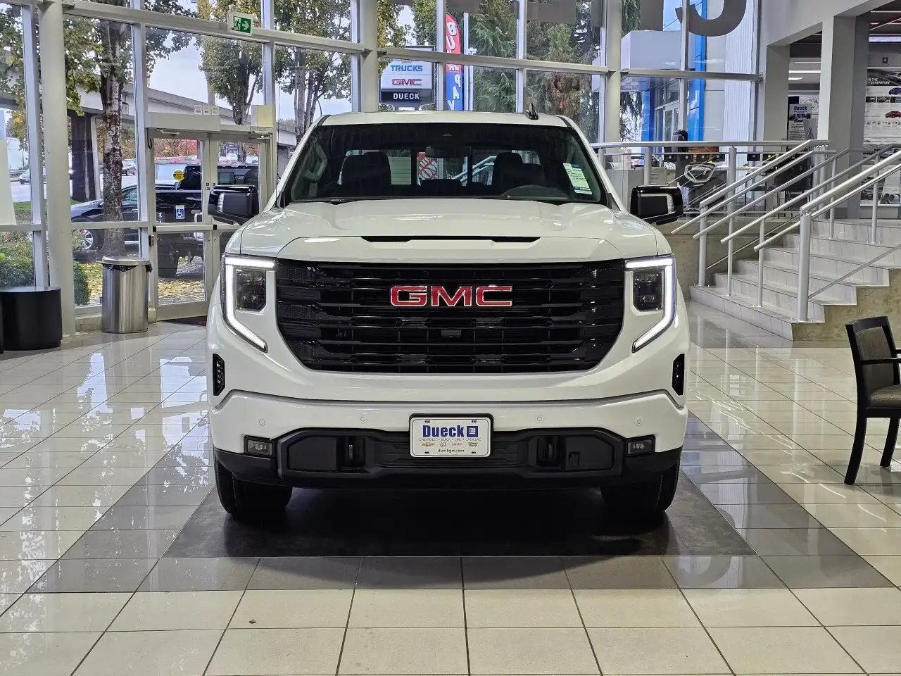 GMC Sierra 1500 снимка GMC Sierra 1500