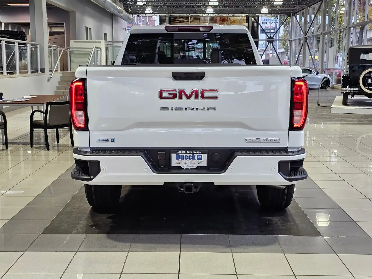 GMC Sierra 1500 снимка GMC Sierra 1500
