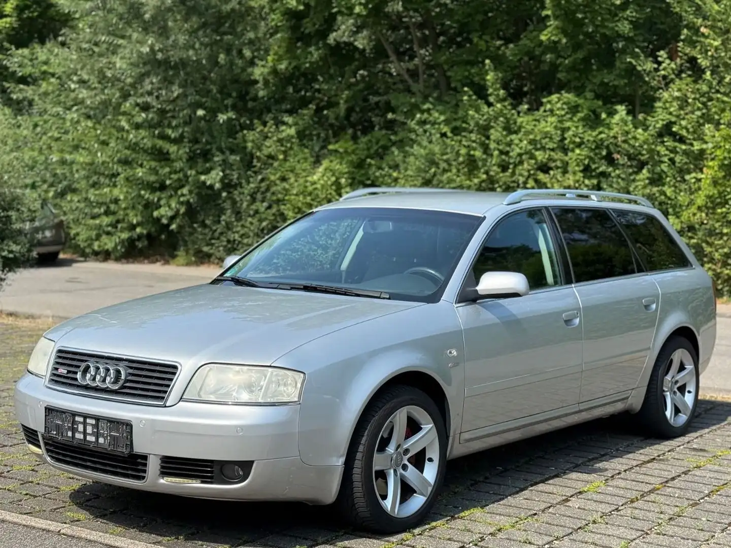 Audi A6 Avant 2.4/Automatik/Klima/APS vo.+hi./SHZ Silber - 1