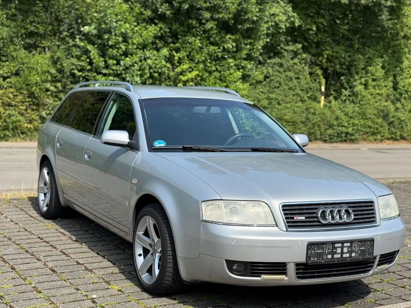 Audi A6 Avant 2.4/Automatik/Klima/APS vo.+hi./SHZ Silber - 2