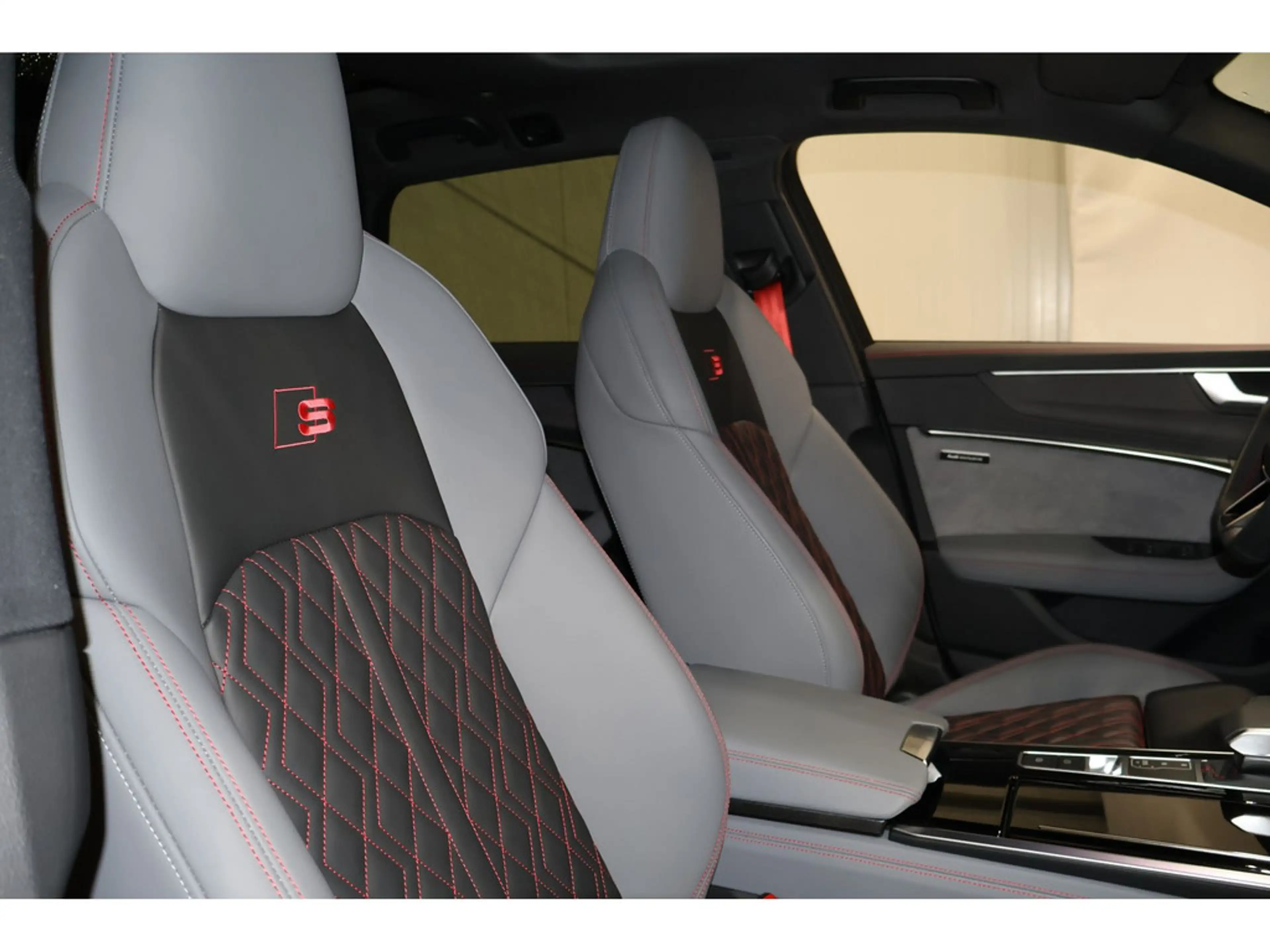 Audi S6 Avant 3.0 TDI quattro Pano*R-Kamera*SH — photo 7