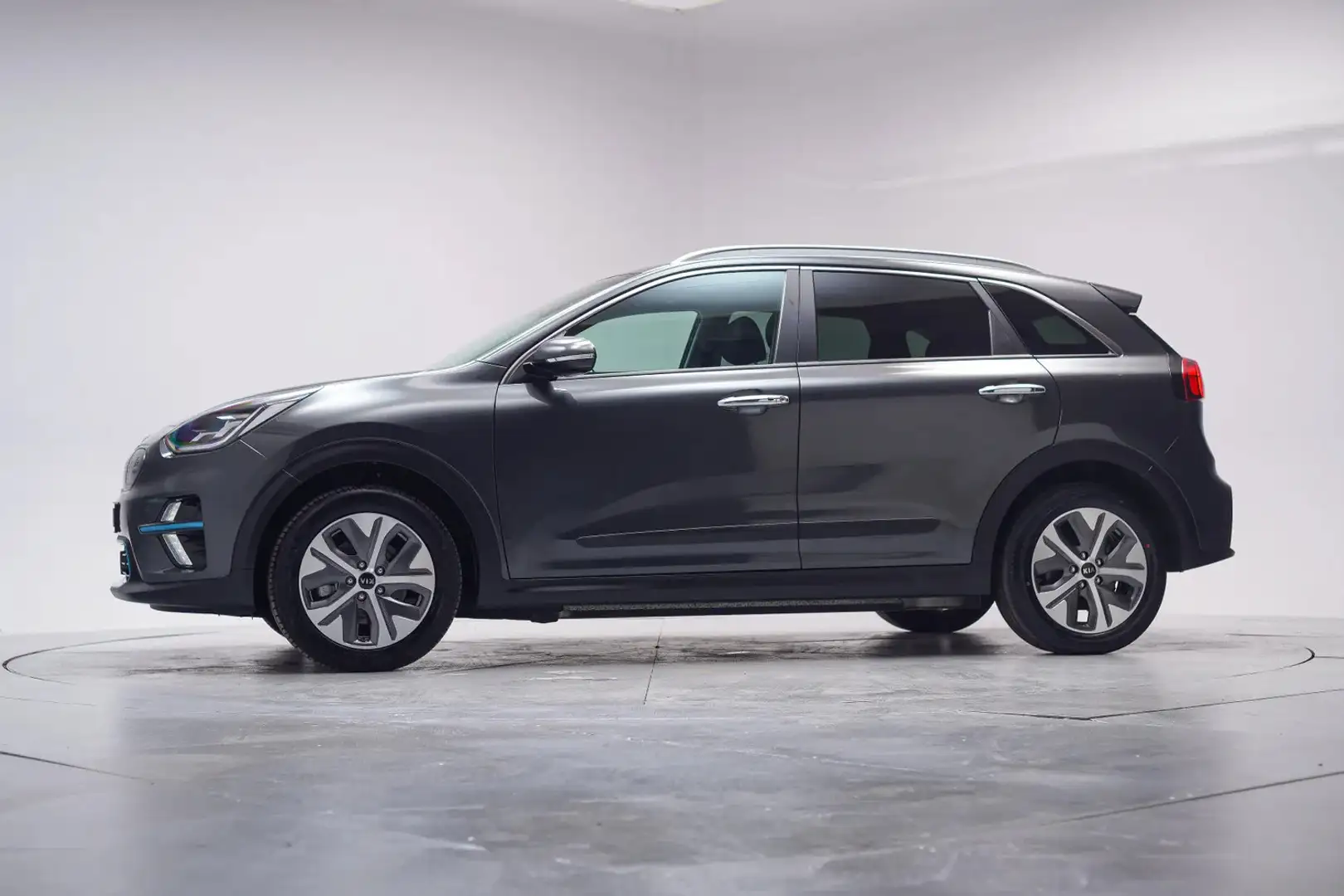 Kia e-Niro DynamicPlusLine 64kWh [ Schuifdak LED Adapt. cruis Gris - 2