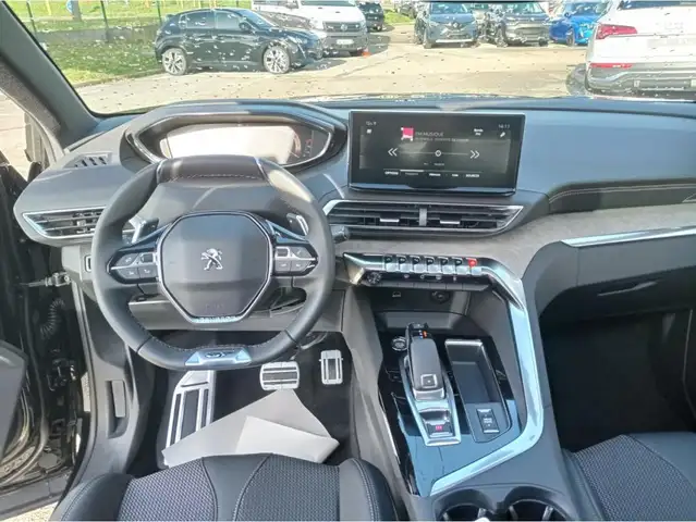 Peugeot 3008 view 7