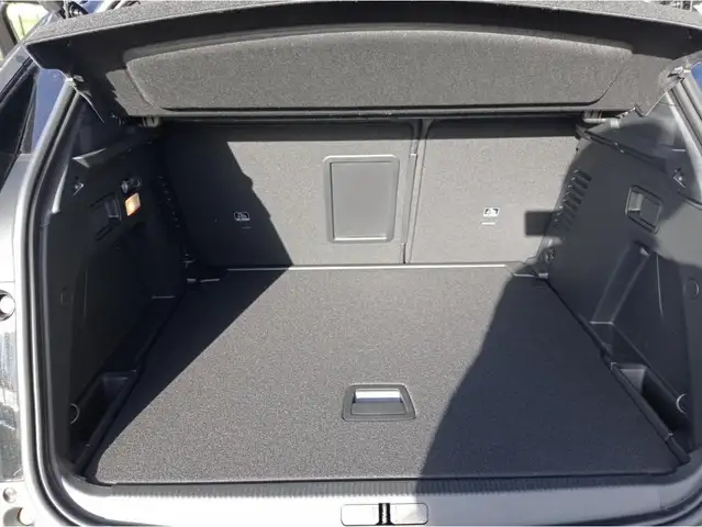 Peugeot 3008 view 13