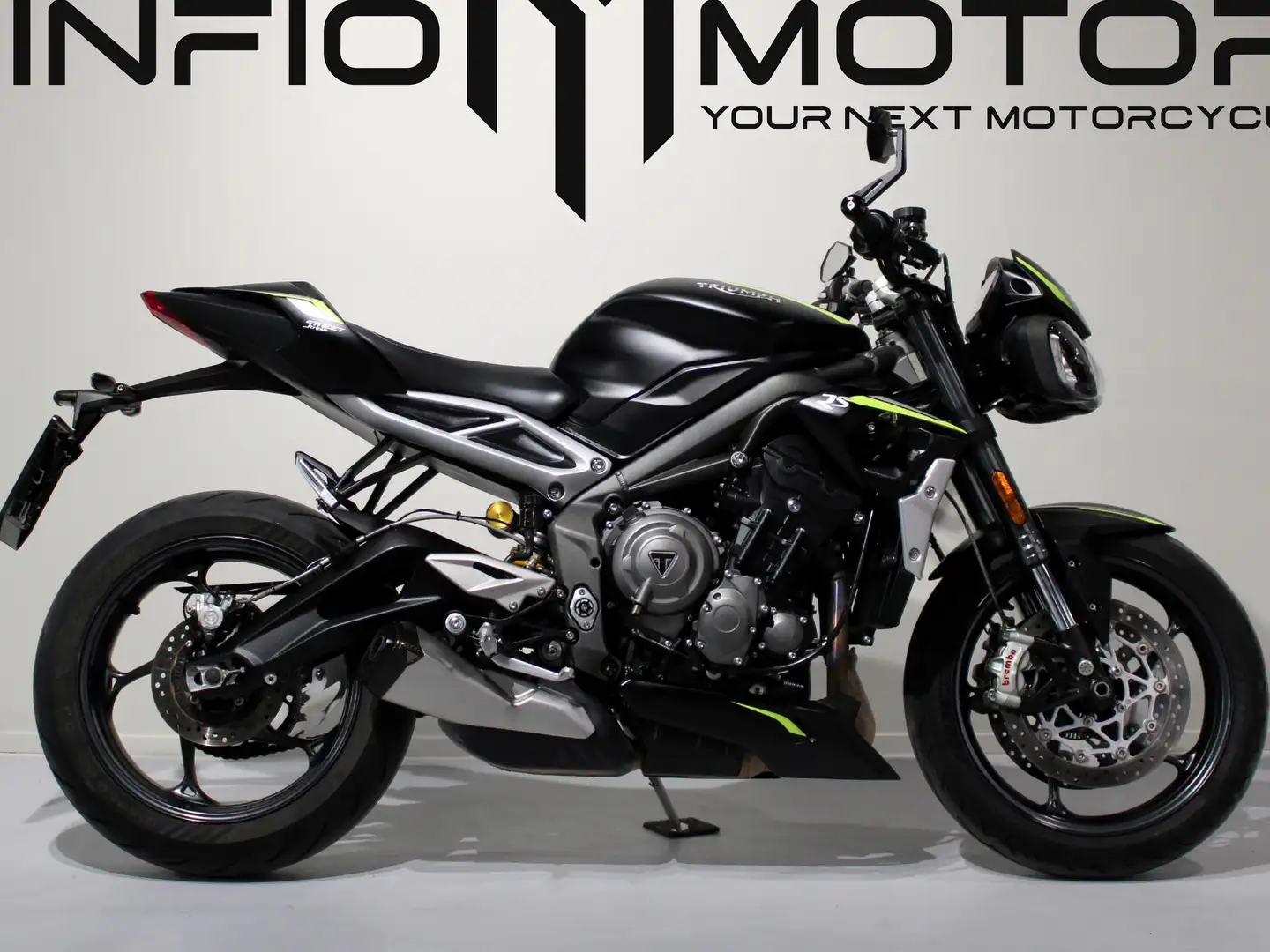 Triumph Street Triple RS - 1