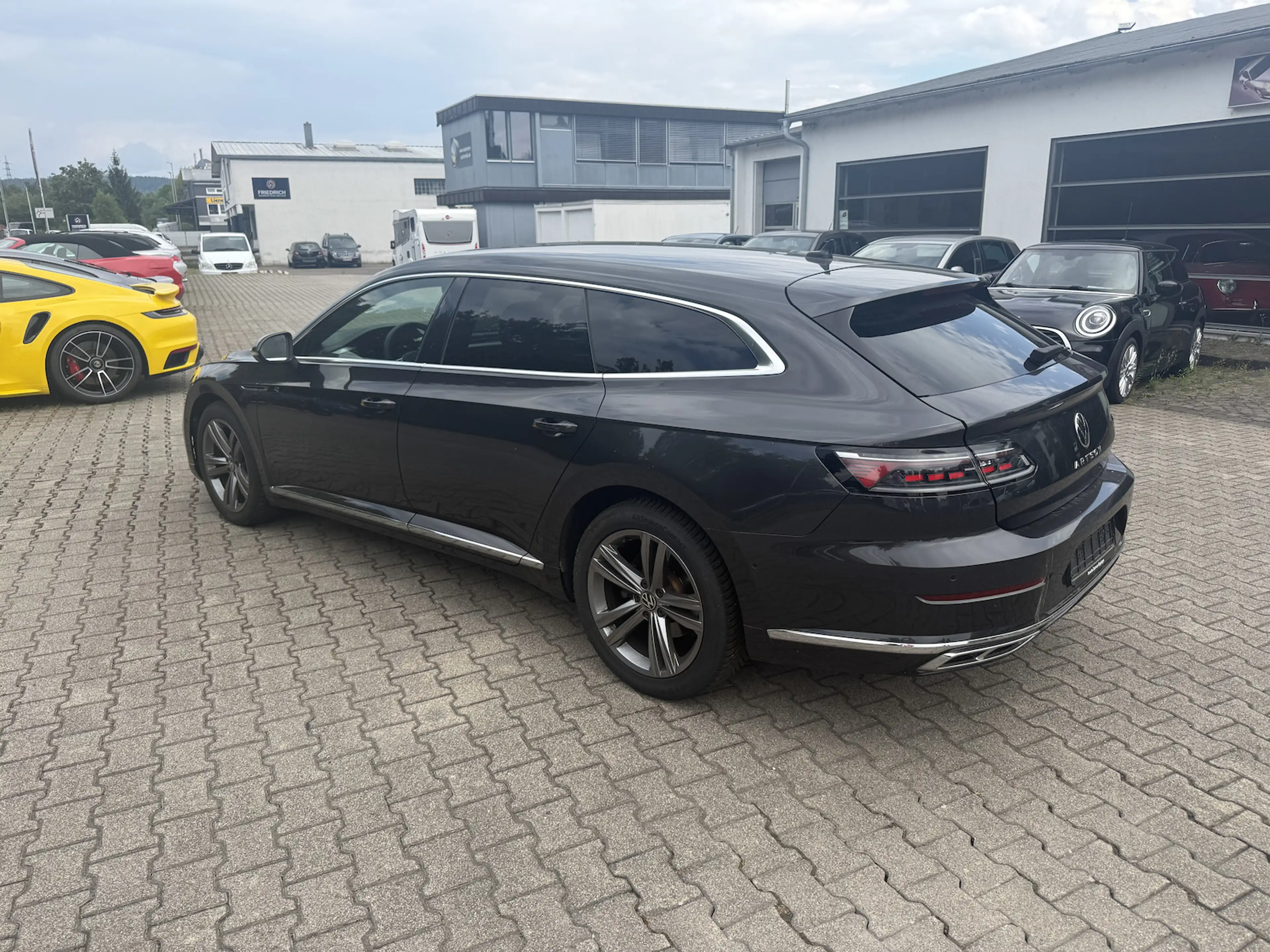 Volkswagen Arteon Shooting Brake R Line — photo 4