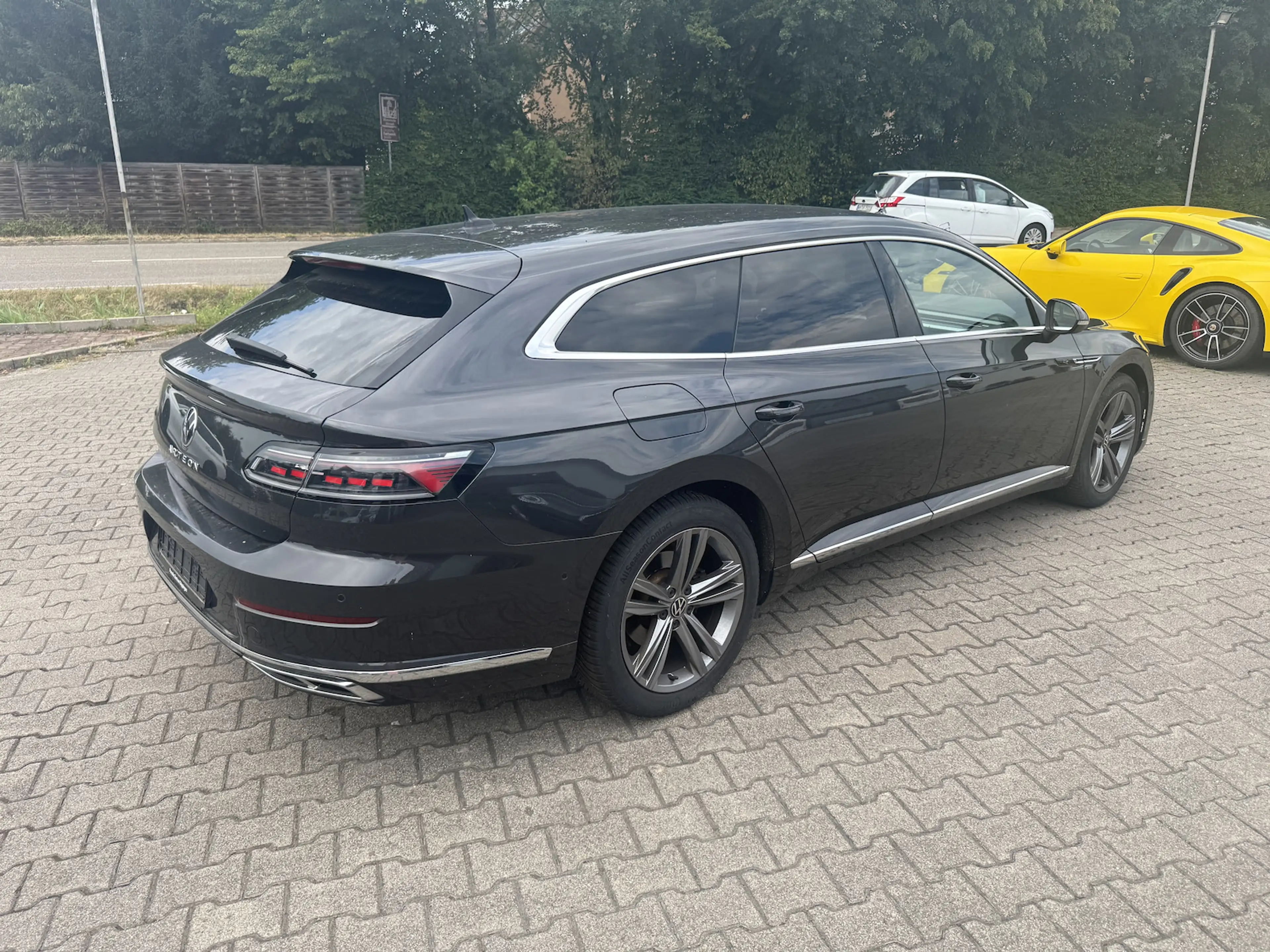 Volkswagen Arteon Shooting Brake R Line — photo 3