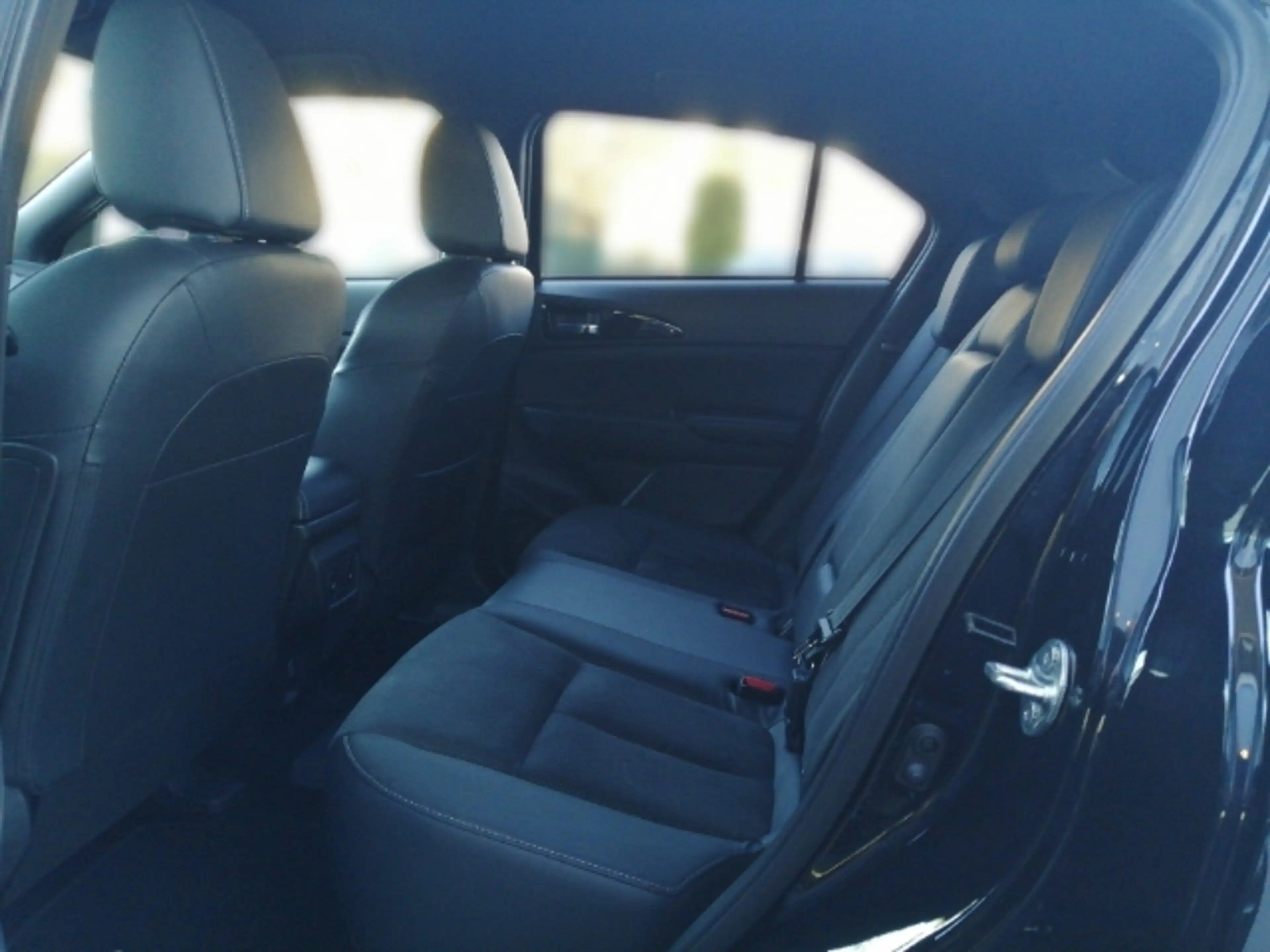 Mitsubishi Eclipse Cross Plus Select Hybrid 2.4 4WD Allwetter StandHZG Soun — photo 10
