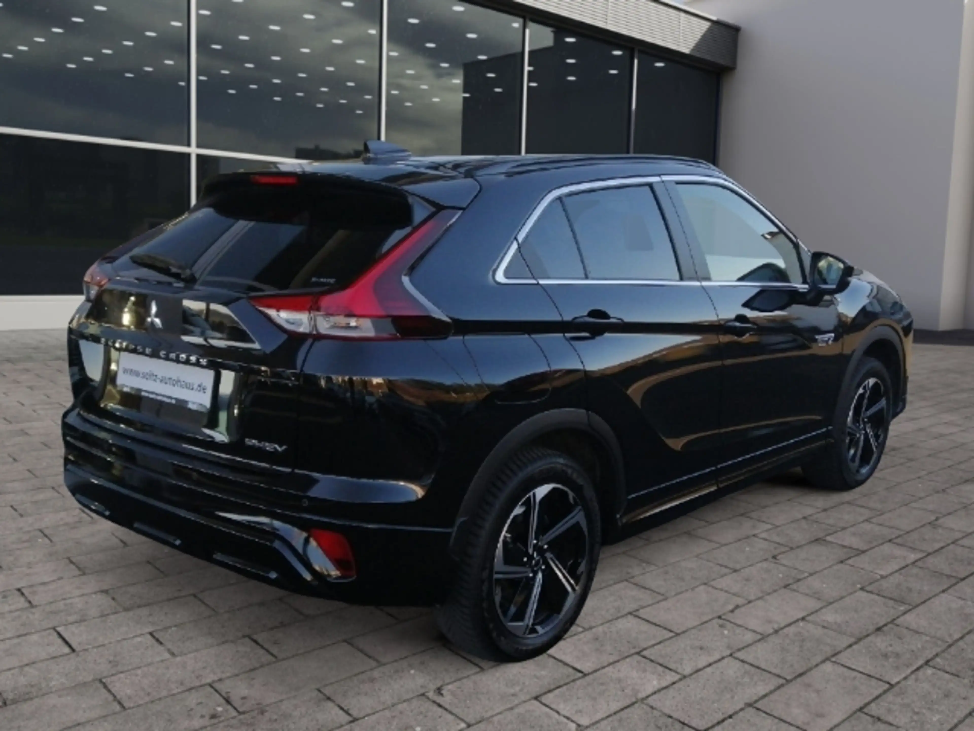 Mitsubishi Eclipse Cross Plus Select Hybrid 2.4 4WD Allwetter StandHZG Soun — photo 5
