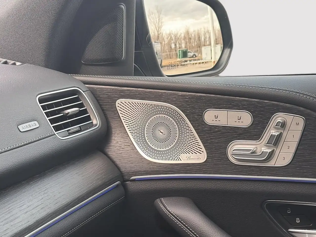 Mercedes-Benz GLS снимка Mercedes-Benz GLS