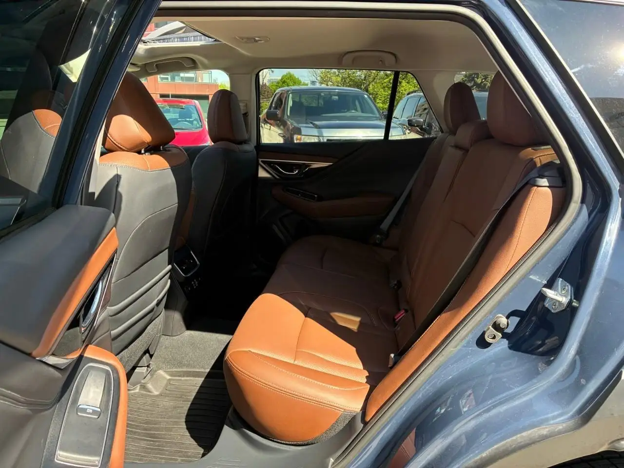 Subaru OUTBACK снимка Subaru OUTBACK