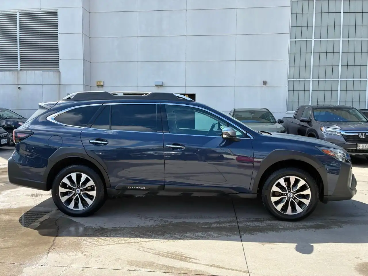 Subaru OUTBACK снимка Subaru OUTBACK